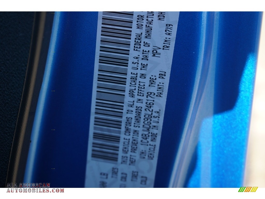 2016 Wrangler Unlimited Sport 4x4 - Hydro Blue Pearl / Black photo #19