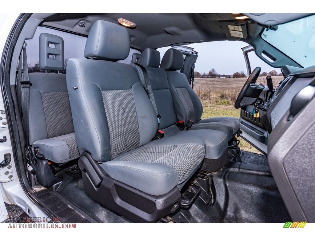 2015 F250 Super Duty XL Super Cab 4x4 - Oxford White / Steel photo #11