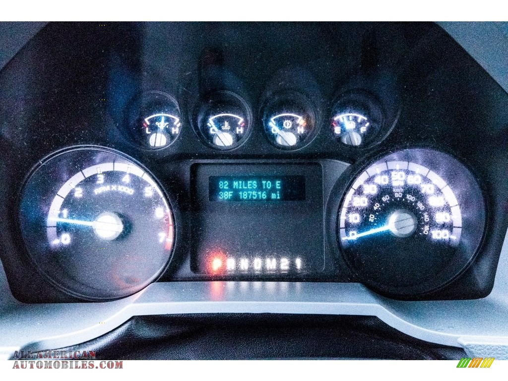 2015 F250 Super Duty XL Super Cab 4x4 - Oxford White / Steel photo #29