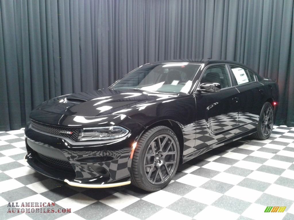 2019 Charger R/T - Pitch Black / Black photo #2