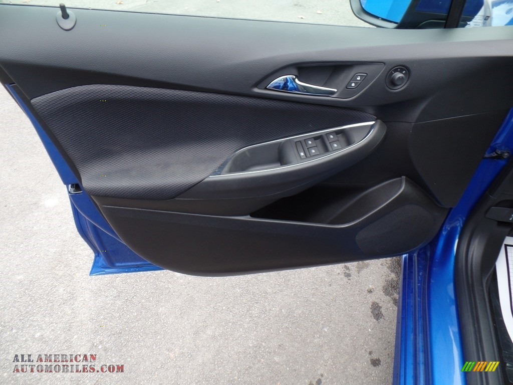 2019 Cruze LT Hatchback - Kinetic Blue Metallic / Black photo #13