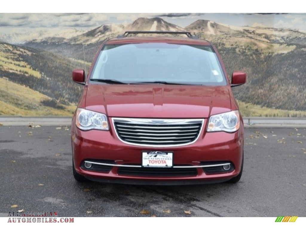 2012 Town & Country Touring - Deep Cherry Red Crystal Pearl / Black/Light Graystone photo #4