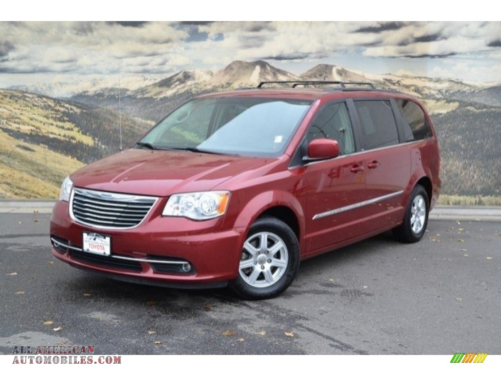 2012 Town & Country Touring - Deep Cherry Red Crystal Pearl / Black/Light Graystone photo #5