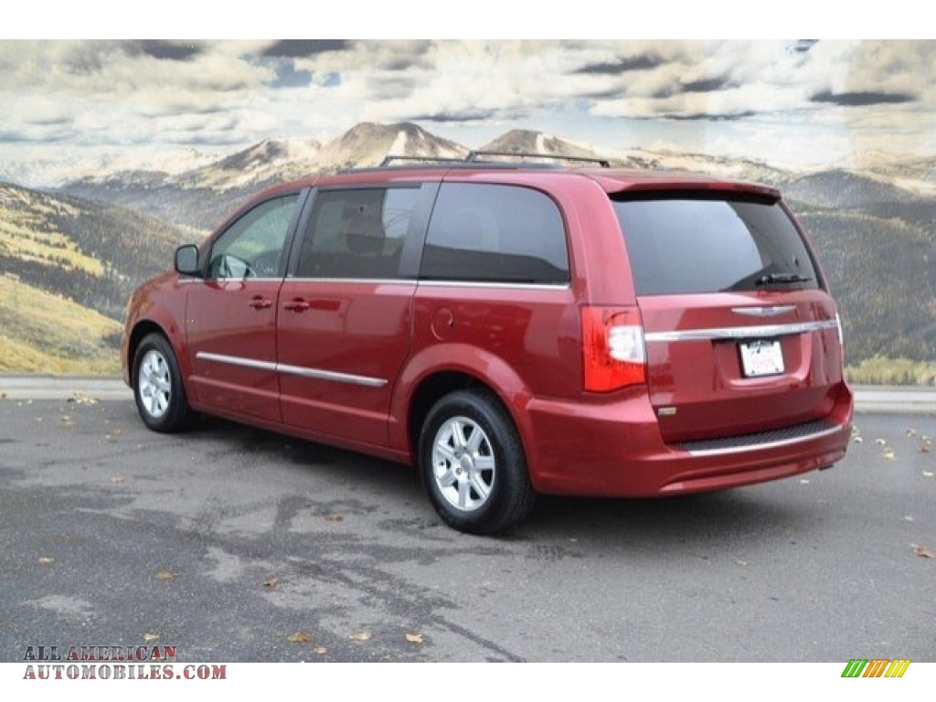 2012 Town & Country Touring - Deep Cherry Red Crystal Pearl / Black/Light Graystone photo #8