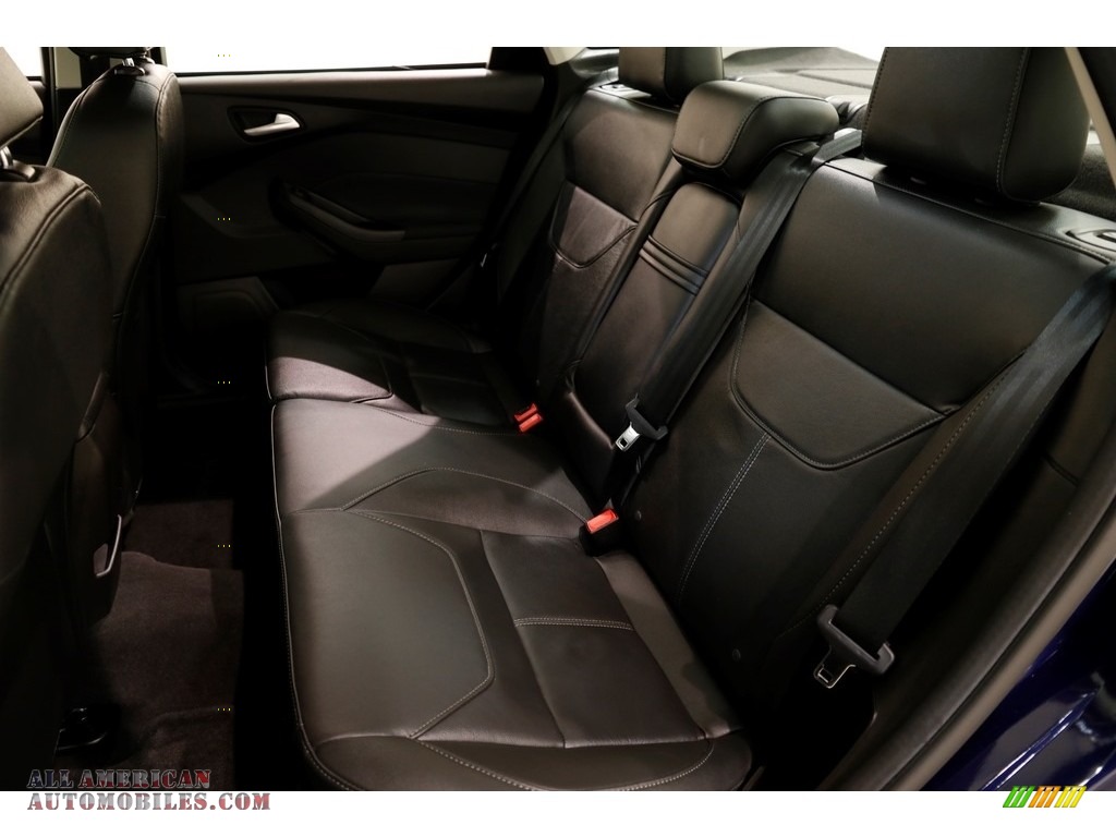 2016 Focus SE Sedan - Kona Blue / Charcoal Black photo #15