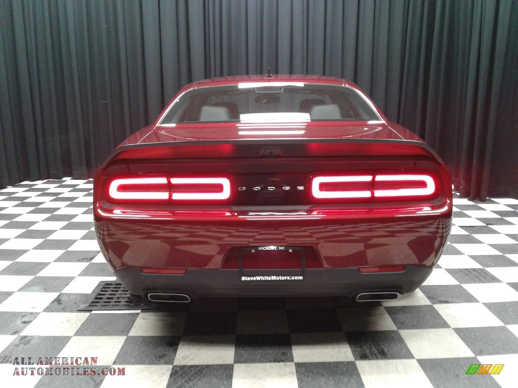 2019 Challenger R/T Scat Pack Widebody - Octane Red Pearl / Ruby Red/Black photo #7