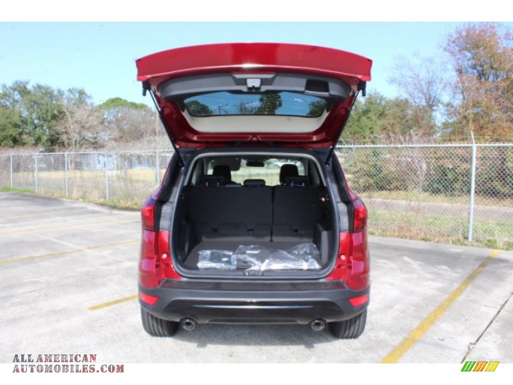 2019 Escape SE - Ruby Red / Chromite Gray/Charcoal Black photo #22