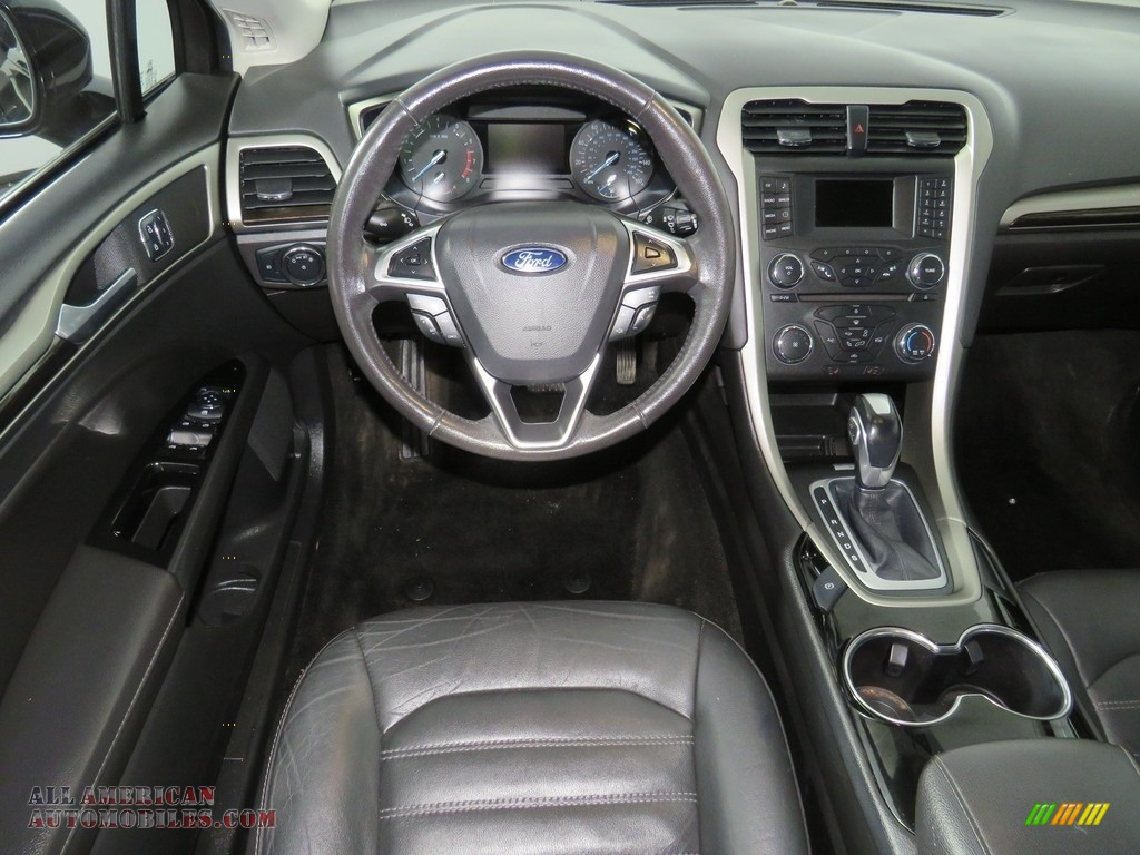 2014 Fusion SE EcoBoost - Sterling Gray / Charcoal Black photo #37