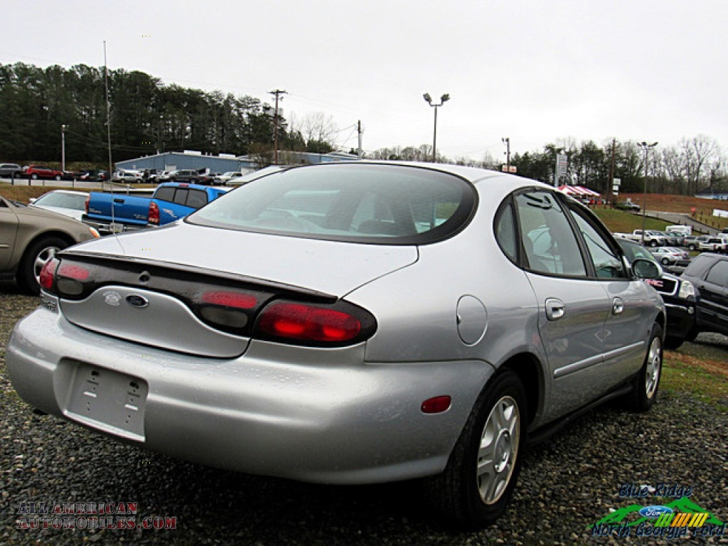 1999 Taurus SE - Silver Frost Metallic / Medium Graphite photo #3