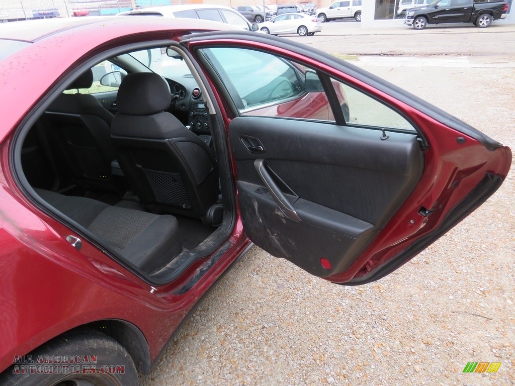 2008 G6 Sedan - Performance Red Metallic / Ebony Black photo #24