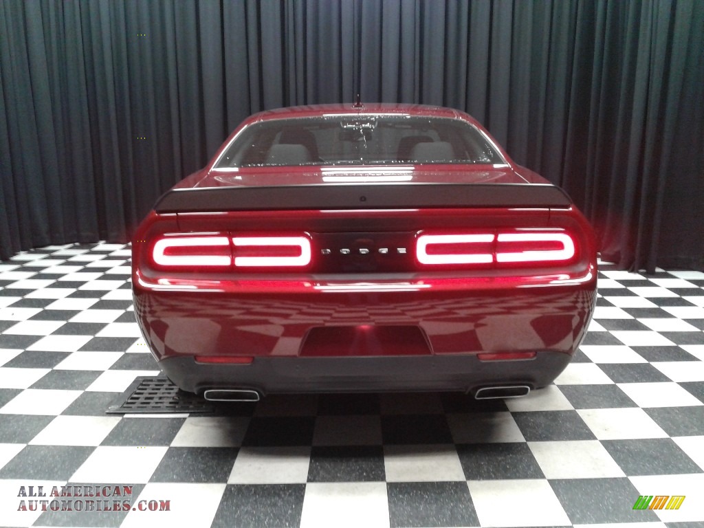 2019 Challenger R/T Scat Pack Widebody - Octane Red Pearl / Black photo #7