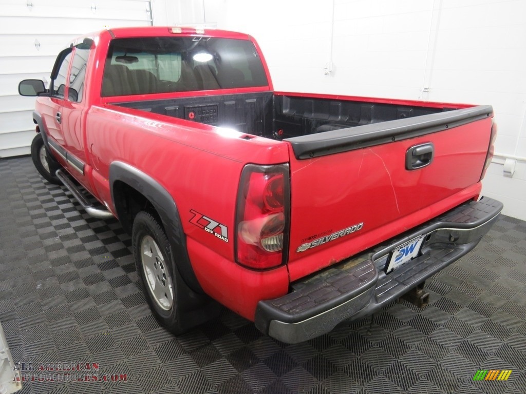 2007 Silverado 1500 Classic LT Extended Cab 4x4 - Victory Red / Dark Charcoal photo #10