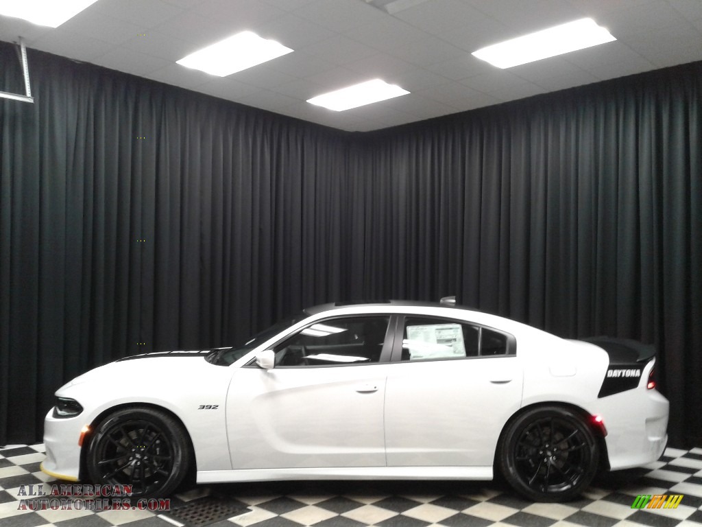 White Knuckle / Black Dodge Charger R/T Scat Pack