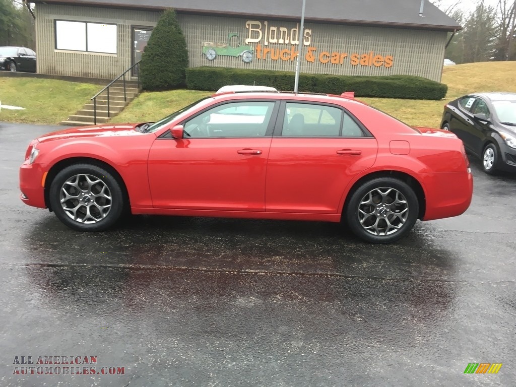 2016 300 S AWD - Redline Red Tri-Coat Pearl / Black photo #2
