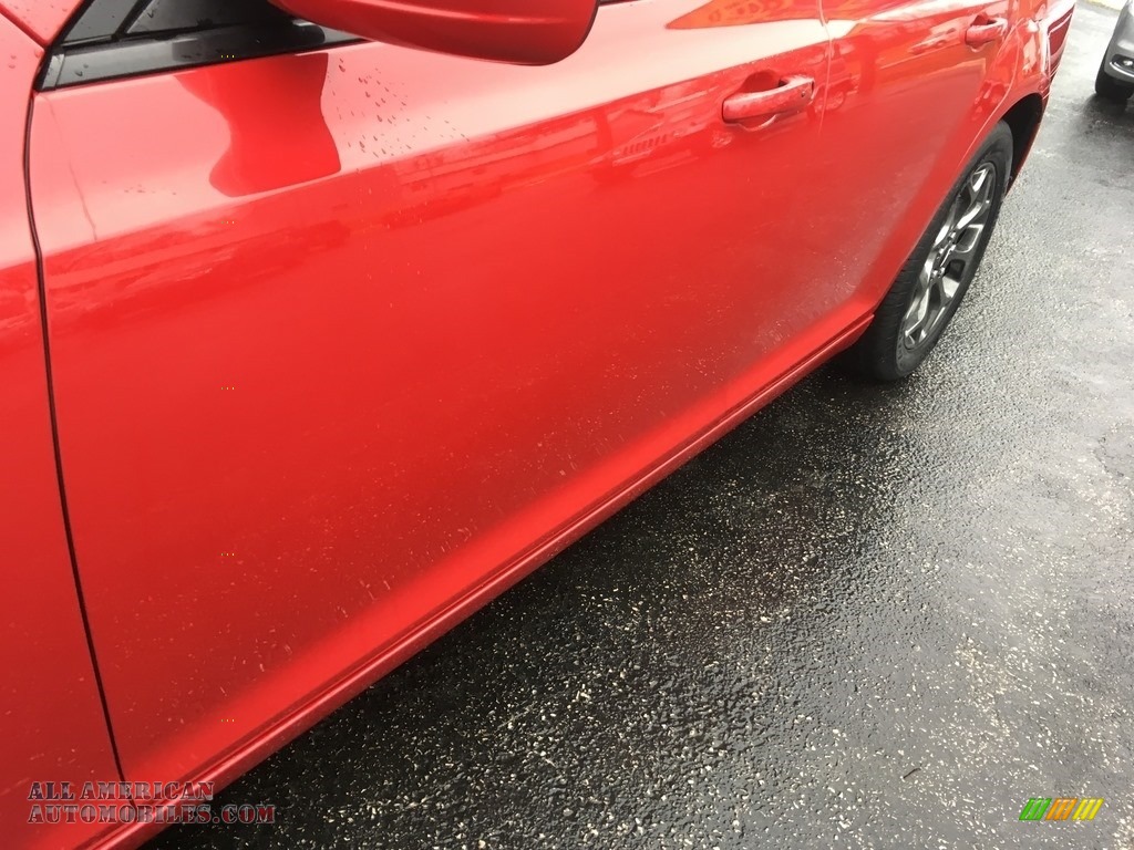 2016 300 S AWD - Redline Red Tri-Coat Pearl / Black photo #10