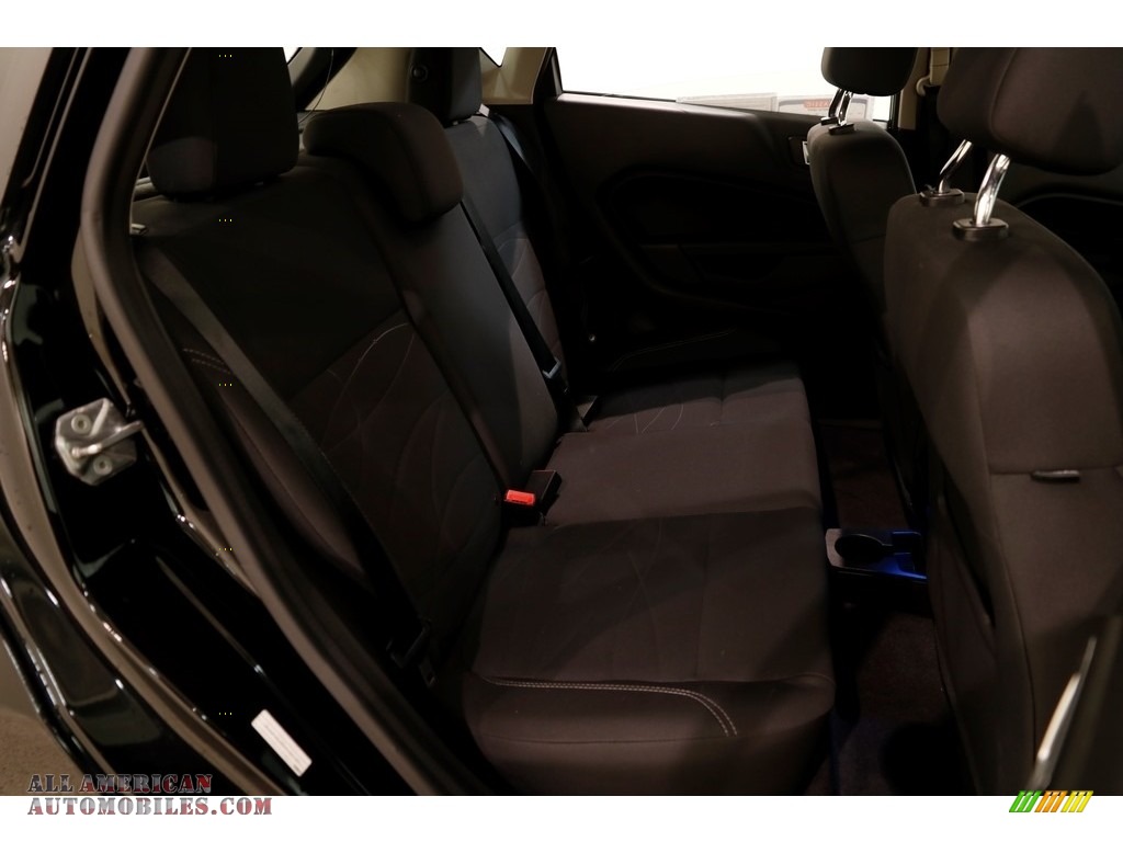 2016 Fiesta SE Hatchback - Shadow Black / Charcoal Black photo #12