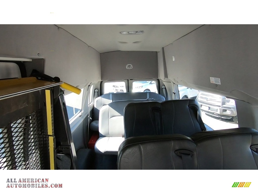 2014 E-Series Van E350 XL Extended 15 Passenger Van - Oxford White / Medium Flint photo #16