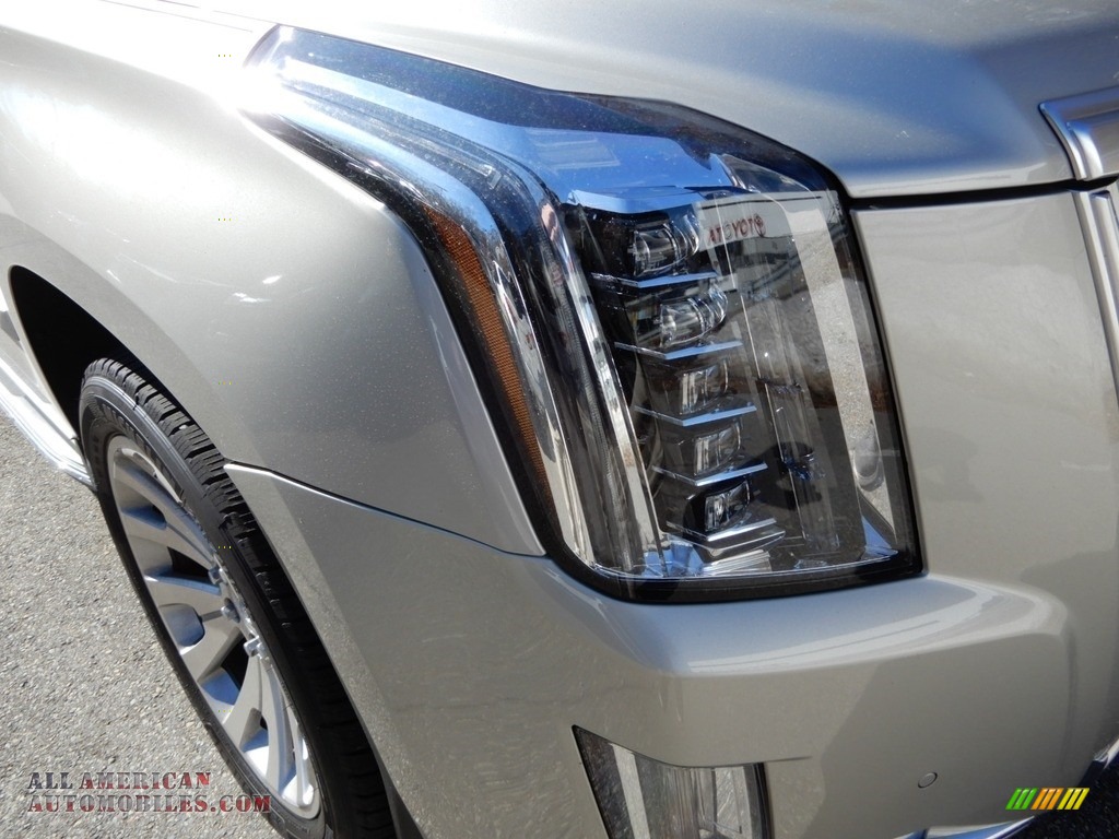 2015 Escalade Luxury 4WD - Radiant Silver Metallic / Jet Black photo #10