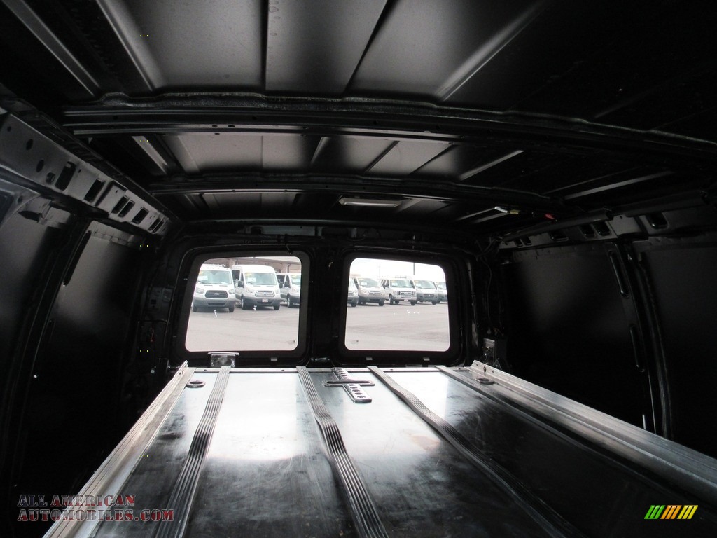 2014 Express 2500 Cargo WT - Black / Neutral photo #40