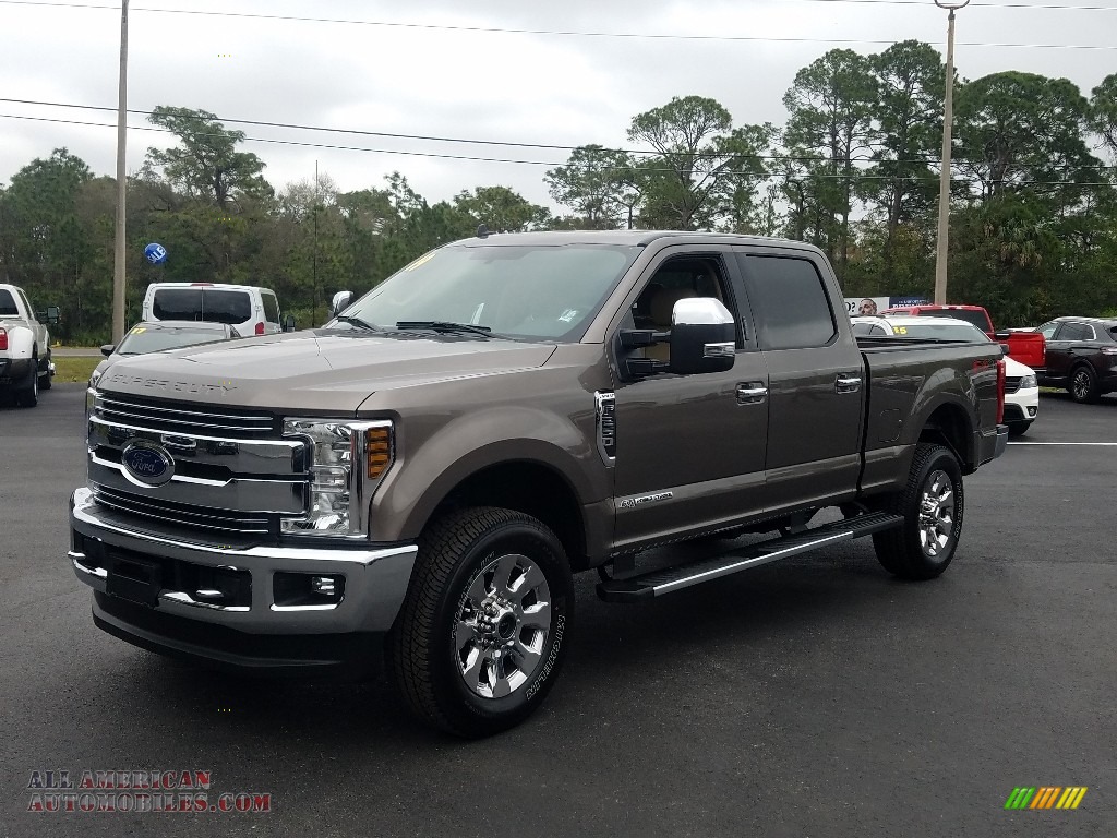 2019 Ford F250 Super Duty Lariat Crew Cab 4x4 in Stone Gray photo 20
