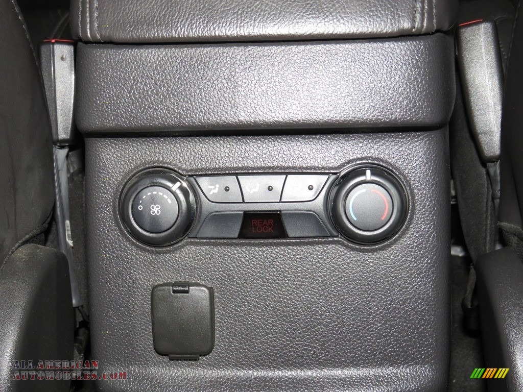 2015 Explorer XLT 4WD - Ingot Silver / Charcoal Black photo #22