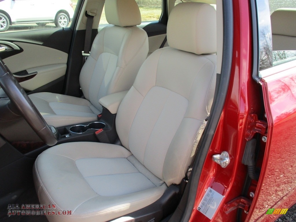2016 Verano Convenience Group - Crystal Red Tintcoat / Cashmere photo #27