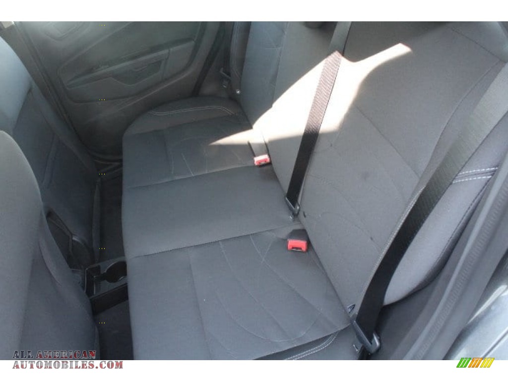 2019 Fiesta SE Hatchback - Magnetic / Charcoal Black photo #17