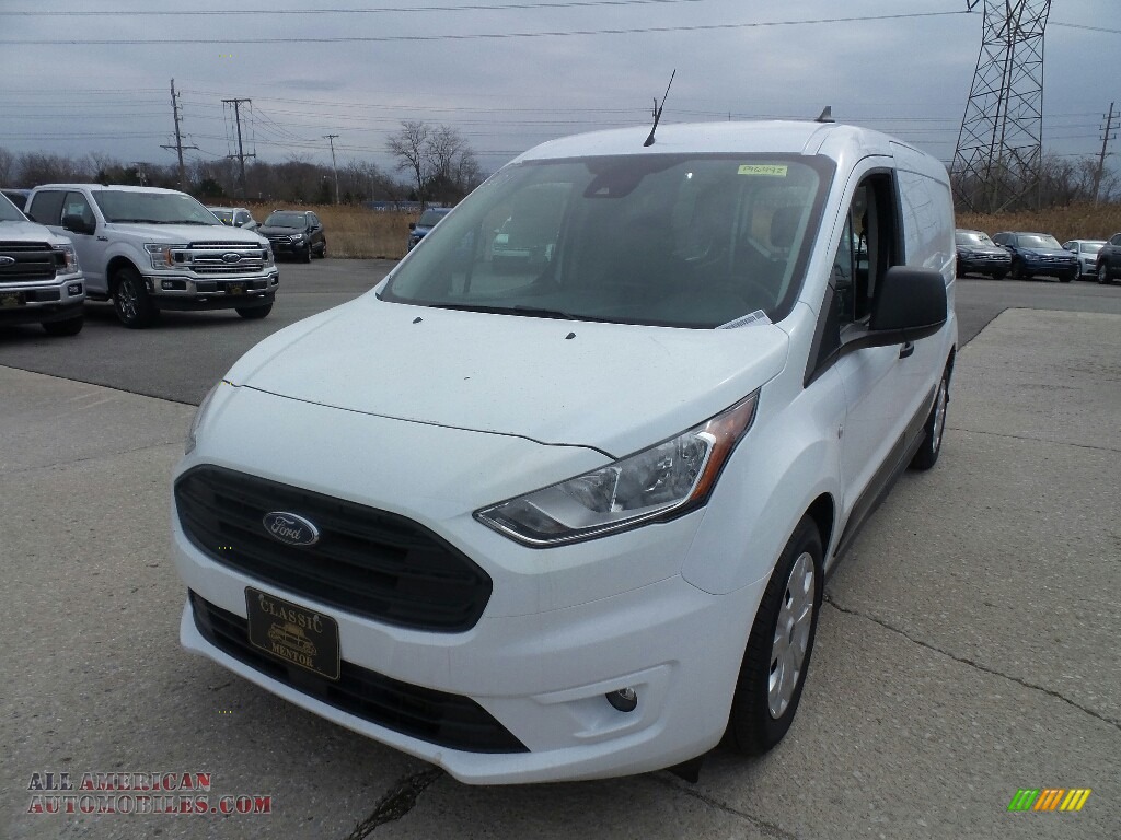 Frozen White / Ebony Ford Transit Connect XLT Van