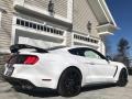 Ford Mustang Shelby GT350R Oxford White photo #18