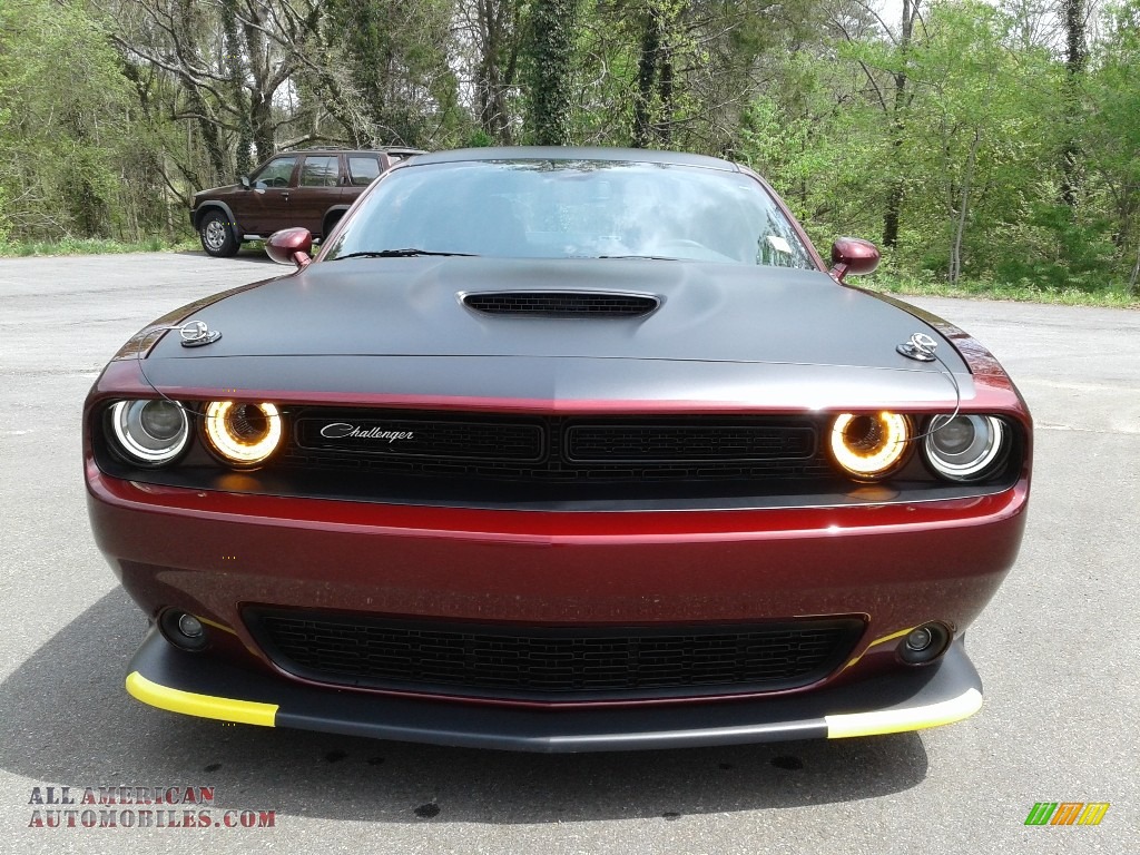 2018 Challenger T/A 392 - Octane Red Pearl / Black photo #3