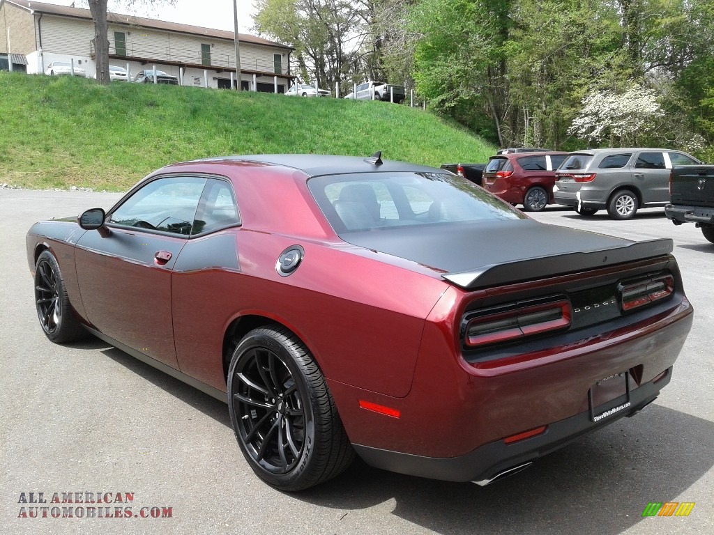 2018 Challenger T/A 392 - Octane Red Pearl / Black photo #7