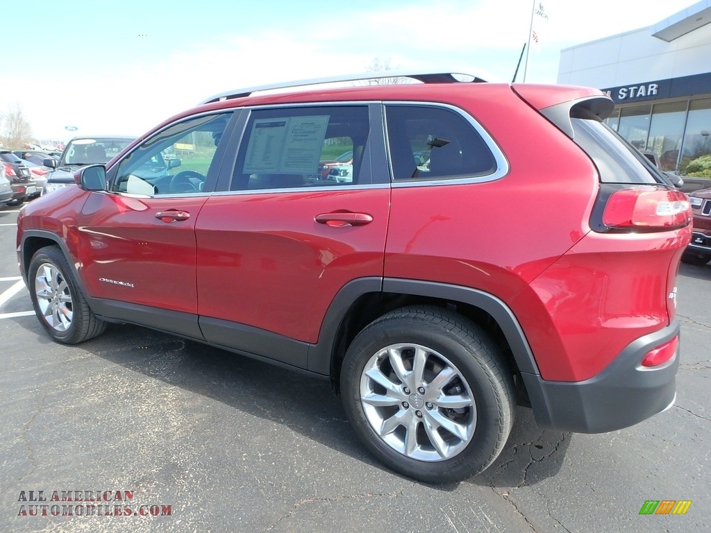 2016 Cherokee Limited 4x4 - Deep Cherry Red Crystal Pearl / Black/Light Frost Beige photo #11