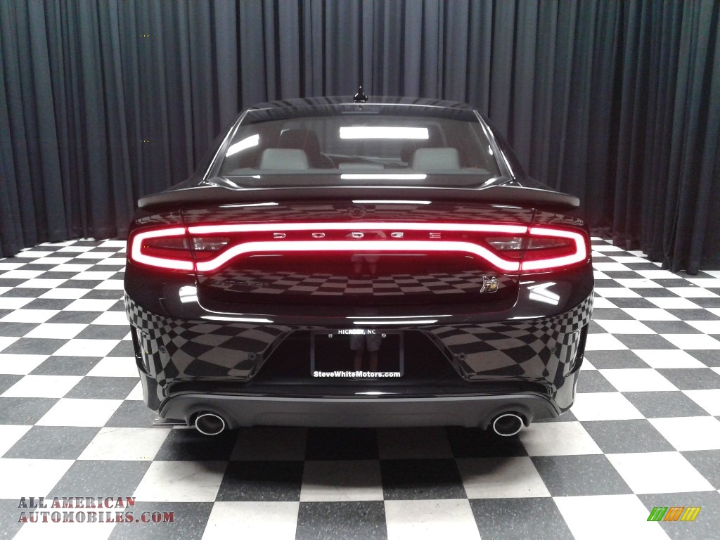 2019 Charger R/T Scat Pack - Pitch Black / Ruby Red/Black photo #7