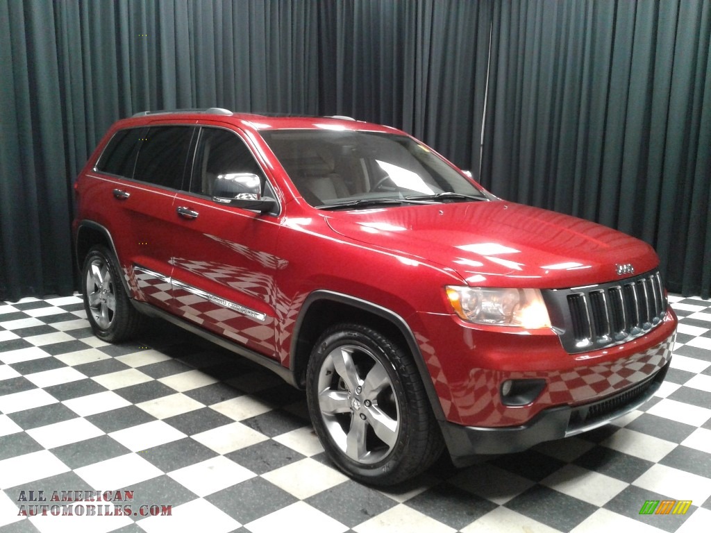 2011 Grand Cherokee Limited 4x4 - Inferno Red Crystal Pearl / Black/Light Frost Beige photo #4