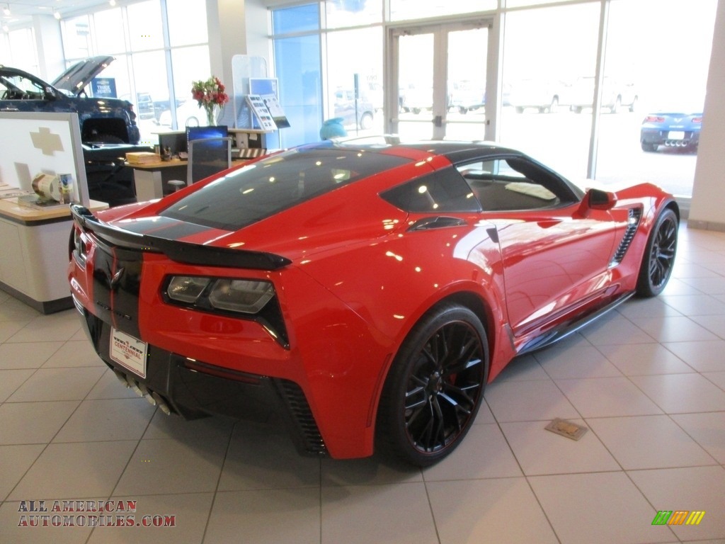2018 Corvette Z06 Coupe - Torch Red / Adrenaline Red photo #2
