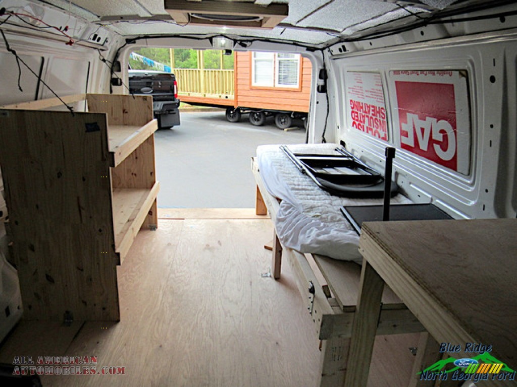 2012 E Series Van E150 Cargo - Oxford White / Medium Flint photo #27