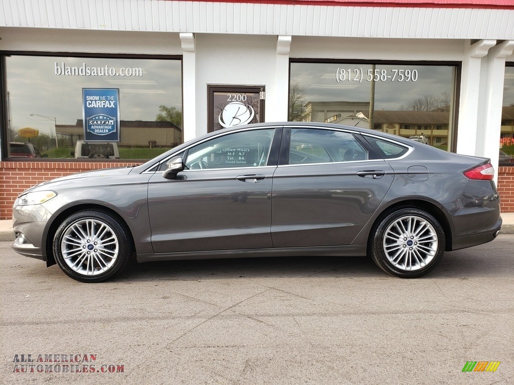 Magnetic Metallic / Charcoal Black Ford Fusion SE AWD