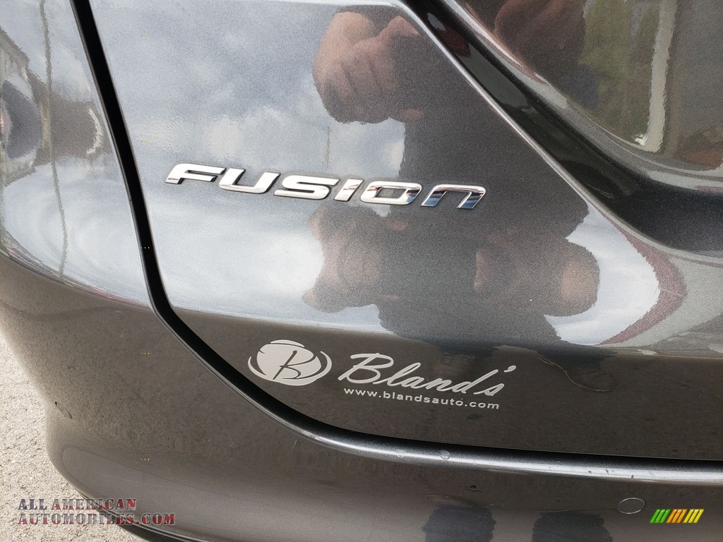2016 Fusion SE AWD - Magnetic Metallic / Charcoal Black photo #38