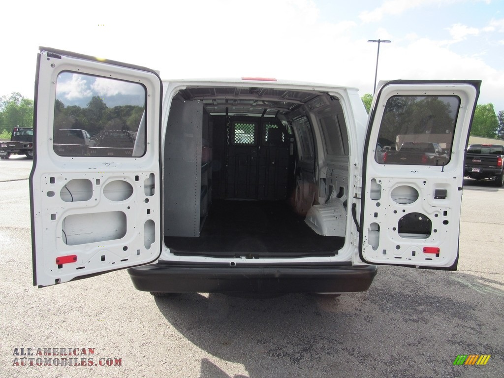 2014 E-Series Van E150 Cargo Van - Oxford White / Medium Flint photo #9