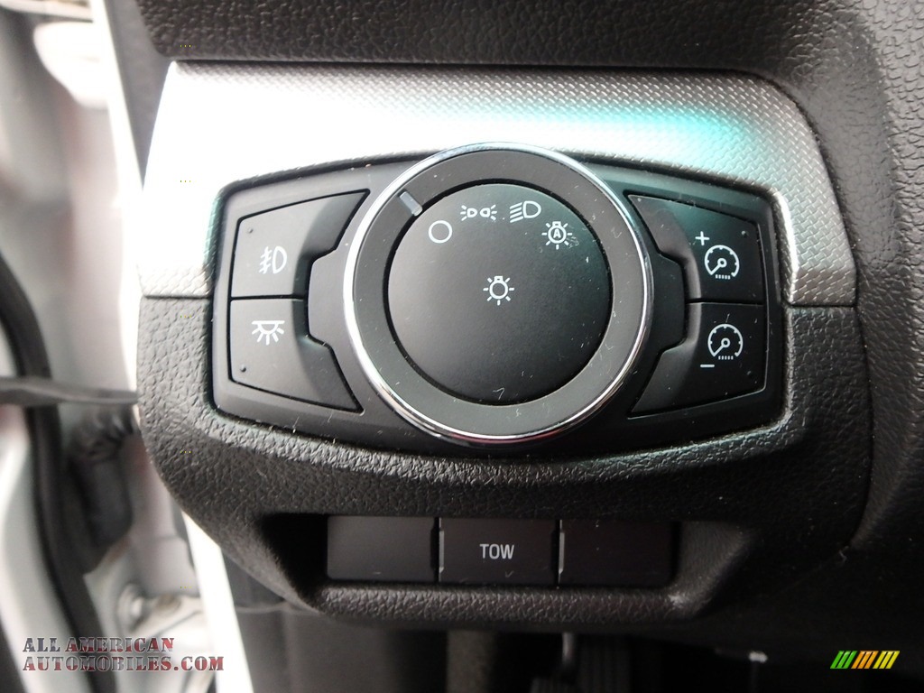 2012 Explorer XLT 4WD - White Platinum Tri-Coat / Charcoal Black photo #25