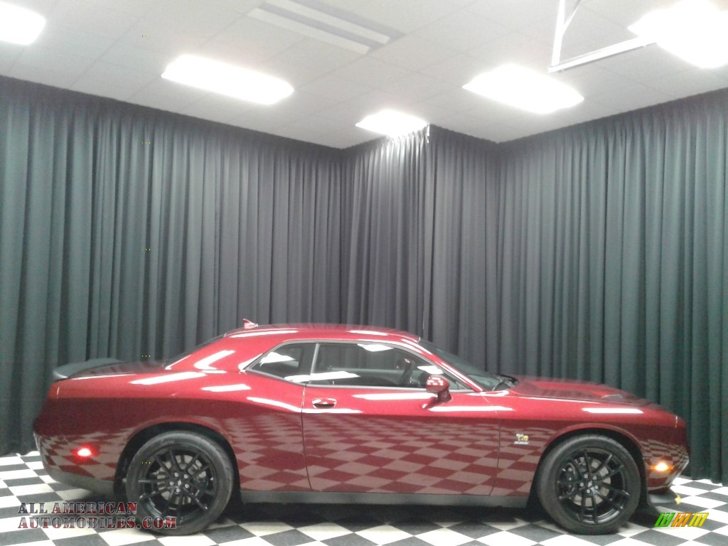 2019 Challenger R/T Scat Pack - Octane Red Pearl / Black photo #5