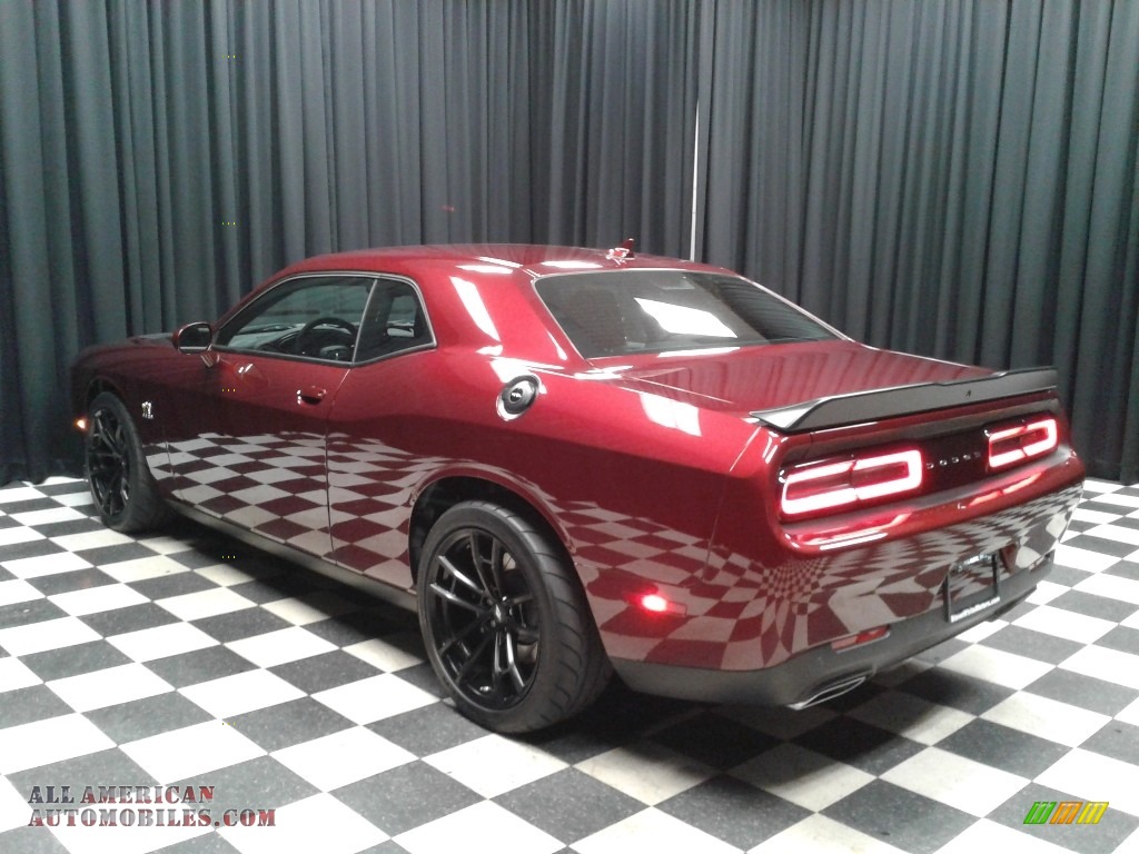 2019 Challenger R/T Scat Pack - Octane Red Pearl / Black photo #8