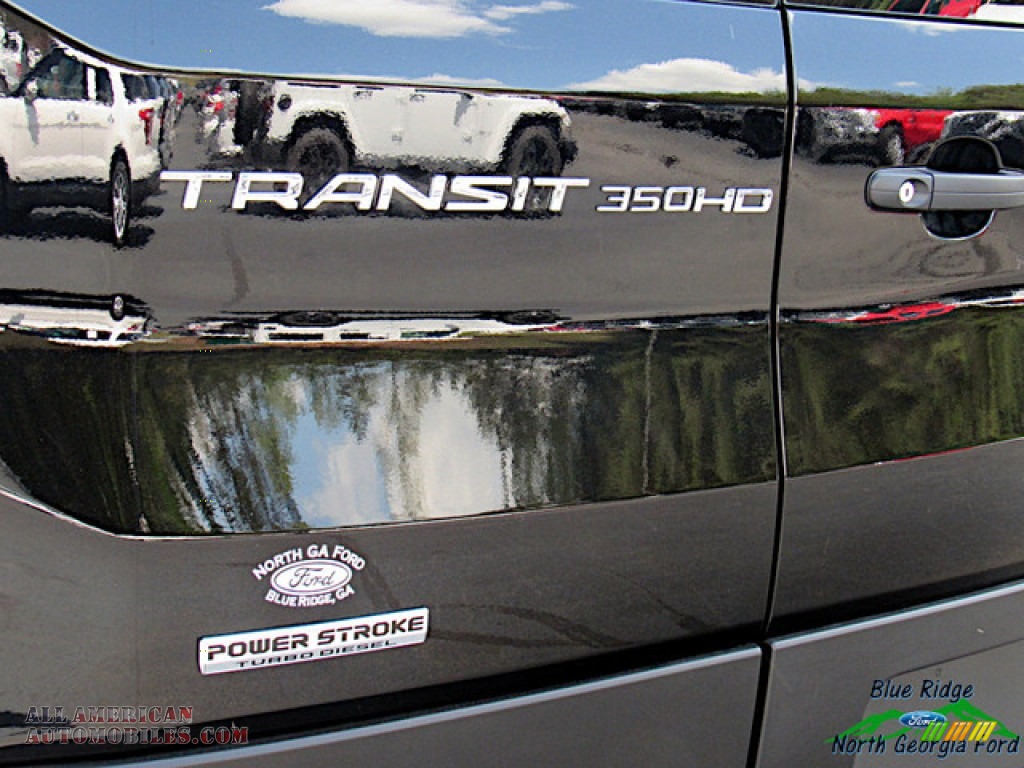 2019 Transit Passenger Wagon XLT 350 HR Long - Shadow Black / Charcoal black photo #40