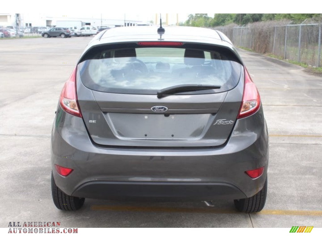 2019 Fiesta SE Hatchback - Magnetic / Charcoal Black photo #7