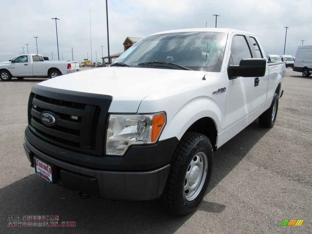 2011 Ford F150 XL SuperCab 4x4 in Oxford White C28074 All American