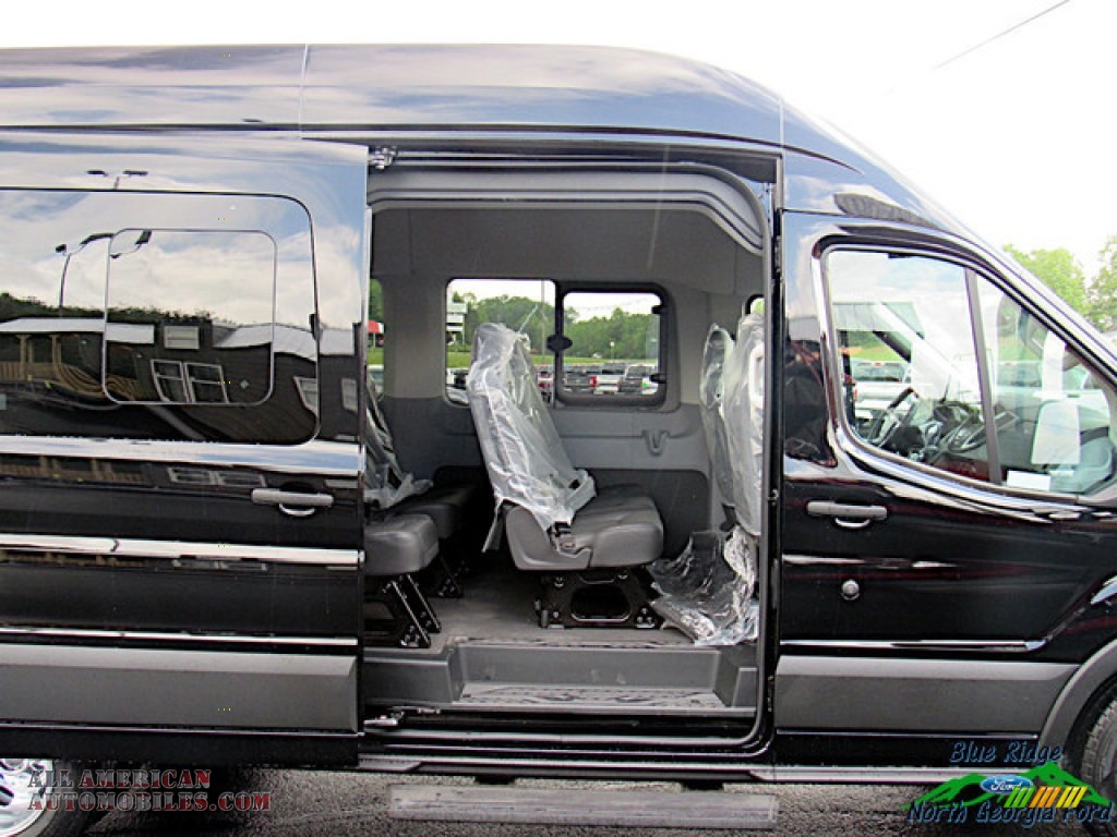 2019 Transit Passenger Wagon XLT 350 HR Long - Shadow Black / Charcoal black photo #15