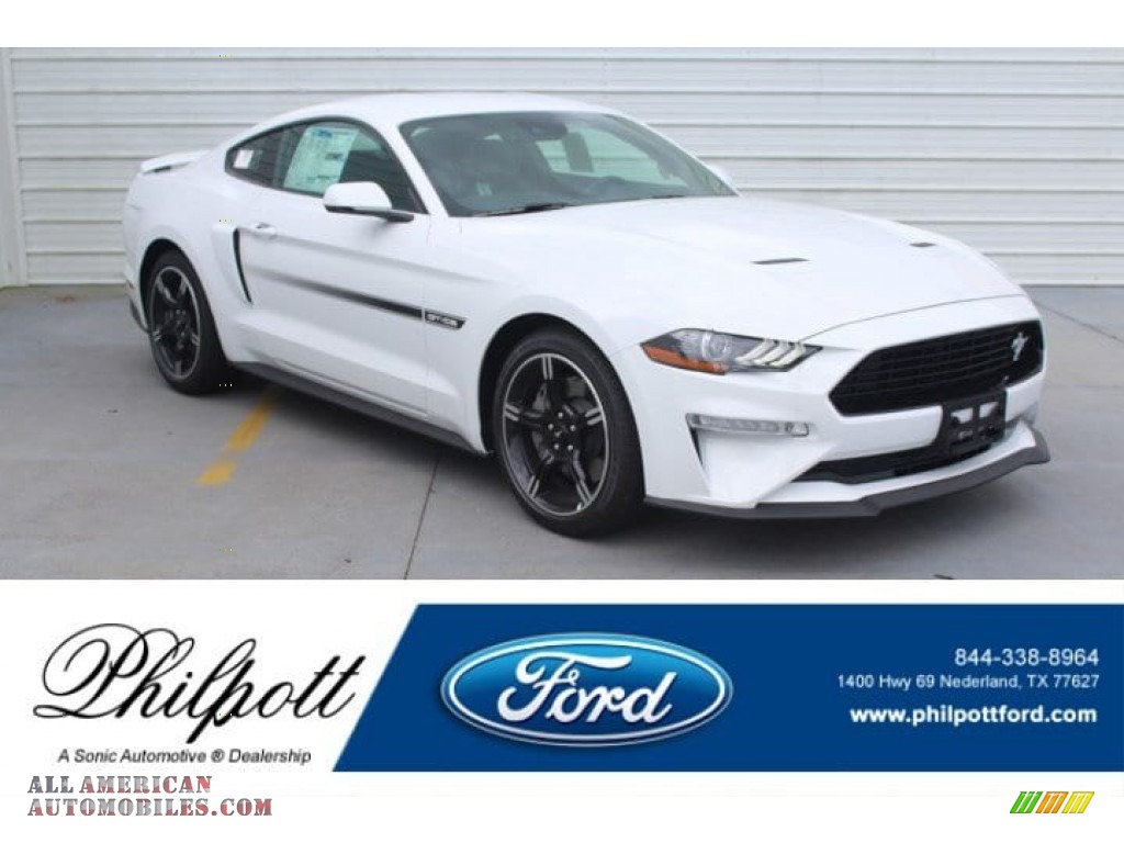 2019 Mustang California Special Fastback - Oxford White / Ebony w/Miko Suede and Red Accent Stitching photo #1