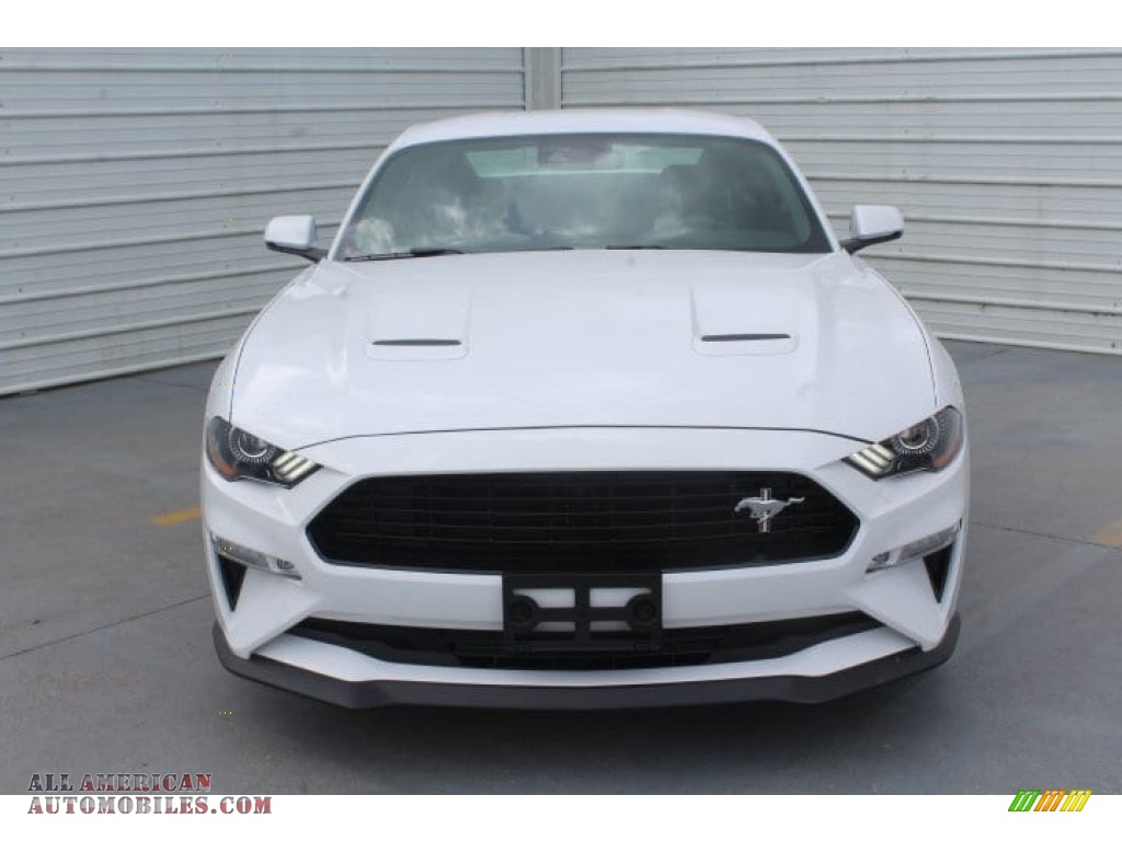 2019 Mustang California Special Fastback - Oxford White / Ebony w/Miko Suede and Red Accent Stitching photo #3