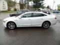 Buick LaCrosse Essence AWD White Frost Tricoat photo #8