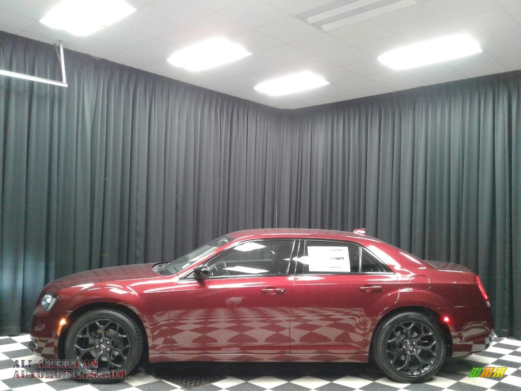Velvet Red Pearl / Black Chrysler 300 Touring